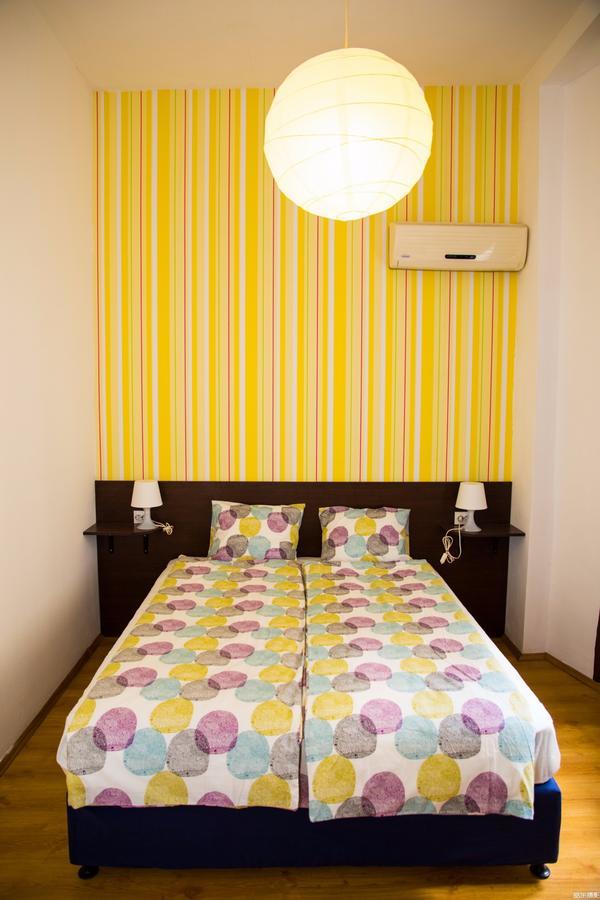 Sunflower Aparthotel Budapest Esterno foto