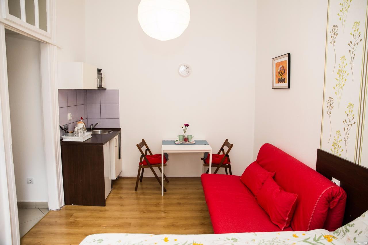 Sunflower Aparthotel Budapest Esterno foto
